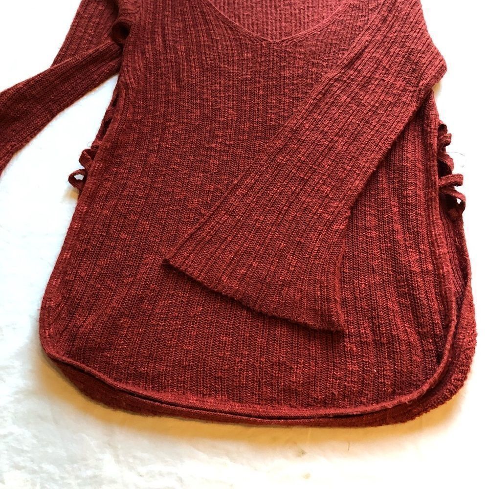 Express sweater V neck Red S/P - Picture 6 of 7